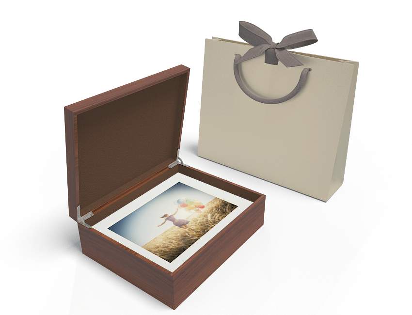 Wooden 8x10 box sample - 20 matted prints