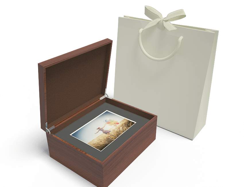 Up to 20 8x10 Premium Wood Box with Window Includes Prints with Matting
