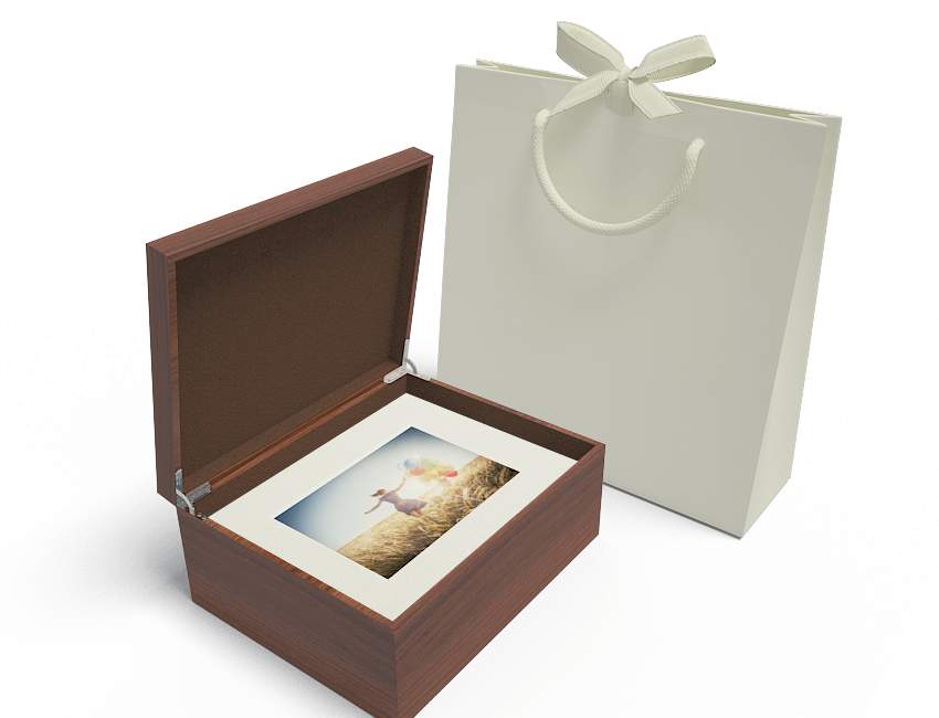 Walnut Box 30 + 6 matted 5x7s - Ivory