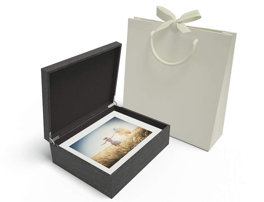 6x8 20 Image Wood Folio with Prints