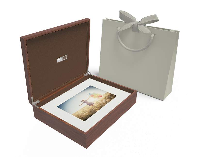 (11 x 14) 20 print box WITH 20 fuji matted prints