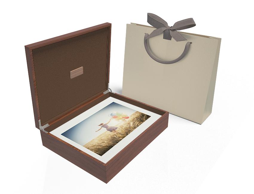 CNP- Wood Window folio Box W White Mats