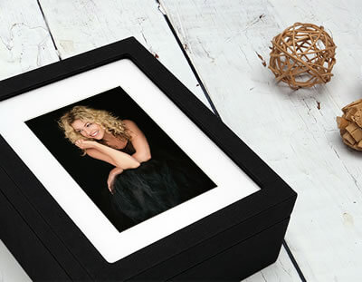 Premium Window Black Folio Box