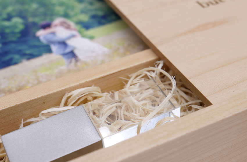 Set of 6 - 4x6 photo box (option to add 16gb USB) Wood print box